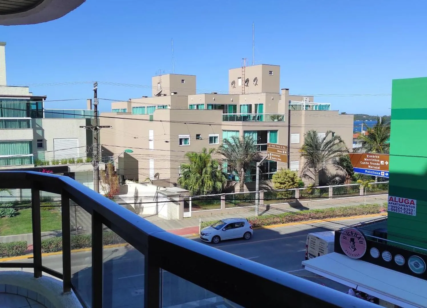 APTO 50M PRAIA- 4 PESSOAS, WIFI, SACADA, CHURRASQUEIRA, GARAGEM PARA VEICULOS PEQUENOS - Residencial Roveda Bombinhas